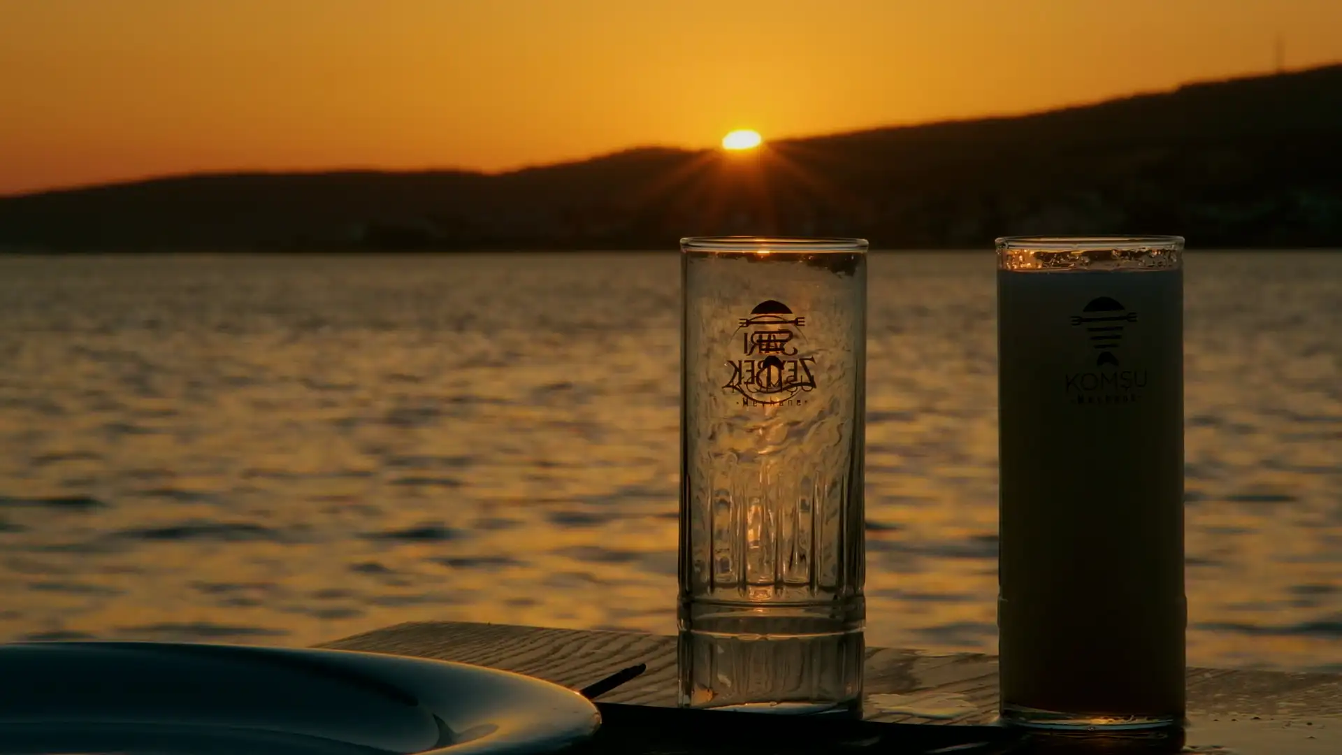 Komşu Meyhane 06. kare